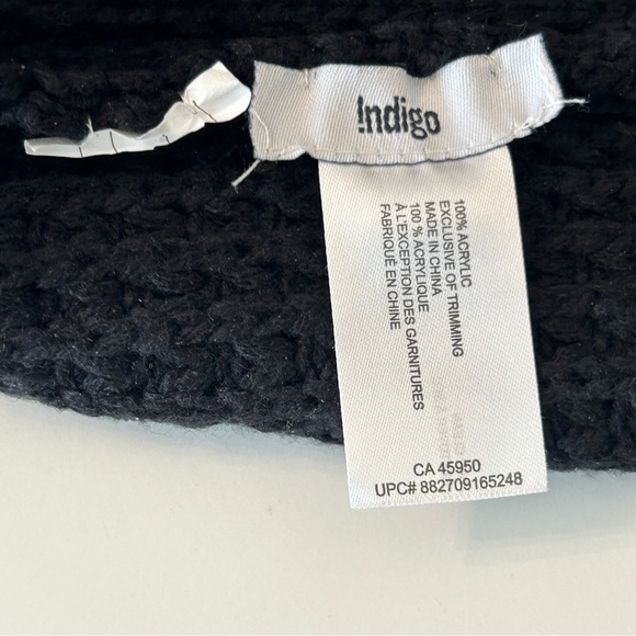 Indigo black toque with light brown faux fur fall pom pom beanie knit winter hat - Picture 3 of 4